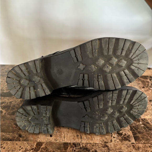 Cool black Croco combat boots - Picture 4 of 5